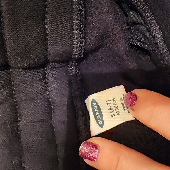 Old Navy set of 2 boys sweatpants small - Picture 2 of 2